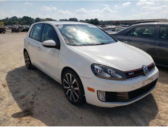 2013 VOLKSWAGEN GTI