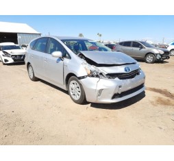 2014 TOYOTA PRIUS V
