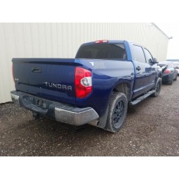 2014 TOYOTA TUNDRA CREWMAX SR5