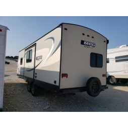 2016 CRUI TRVL TRLR