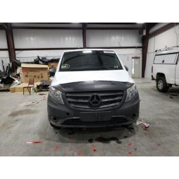 2016 MERCEDES-BENZ METRIS