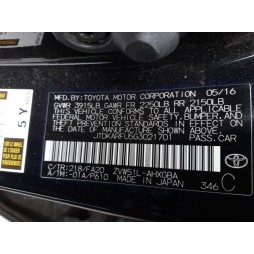 2016 TOYOTA PRIUS