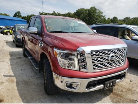 2017 NISSAN TITAN SV