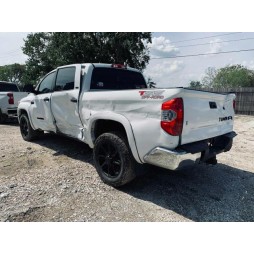 2017 TOYOTA TUNDRA CREWMAX SR5