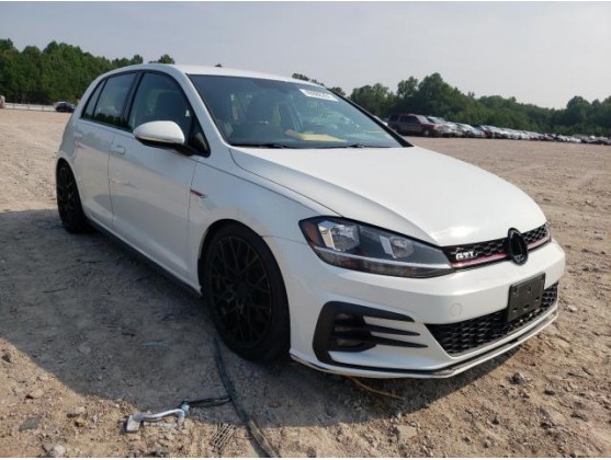 2018 VOLKSWAGEN GTI S