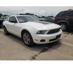 2011 FORD MUSTANG
