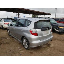2011 HONDA FIT SPORT