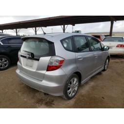 2011 HONDA FIT SPORT