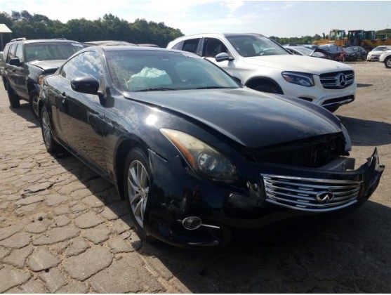 2011 INFINITI G37