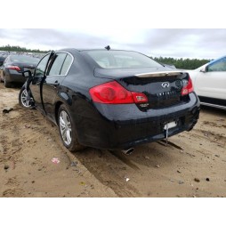 2011 INFINITI G37