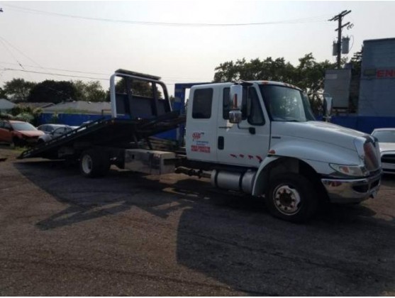 2011 INTERNATIONAL 4000 4300