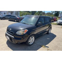 2011 KIA SOUL +