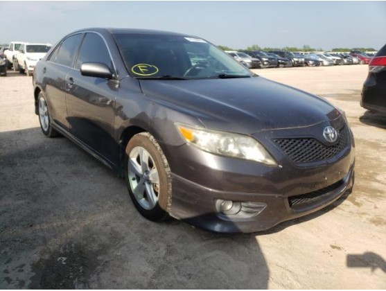 2011 TOYOTA CAMRY BASE