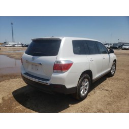2011 TOYOTA HIGHLANDER BASE