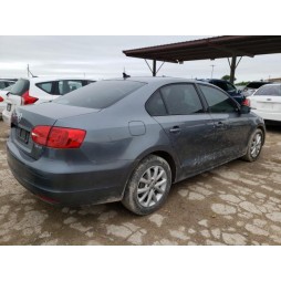2011 VOLKSWAGEN JETTA SE