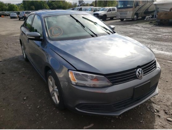 2011 VOLKSWAGEN JETTA TDI