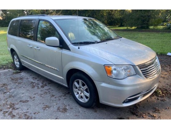 2012 CHRYSLER TOWN & COUNTRY TOURING