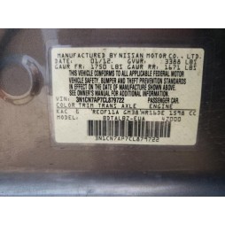 2012 NISSAN VERSA S