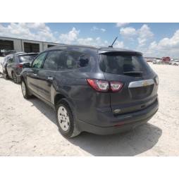2013 CHEVROLET TRAVERSE LS