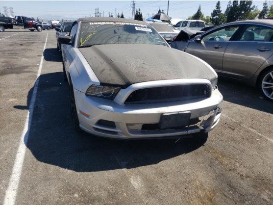 2013 FORD MUSTANG