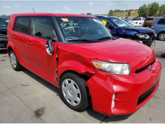 2013 TOYOTA SCION XB