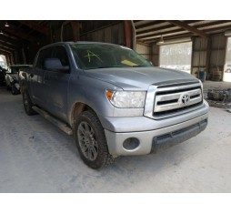 2013 TOYOTA TUNDRA DOUBLE CAB SR5