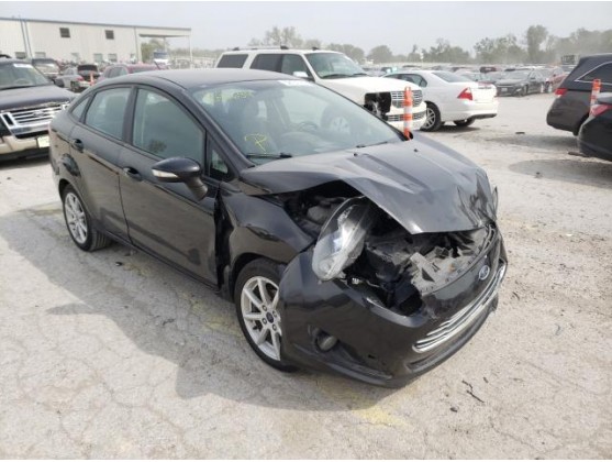 2014 FORD FIESTA SE