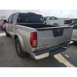 2014 NISSAN FRONTIER S