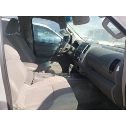 2014 NISSAN FRONTIER S