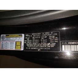 2016 KIA SEDONA LX