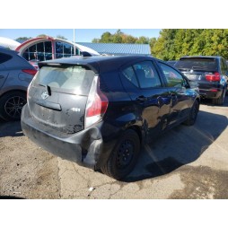 2016 TOYOTA PRIUS C