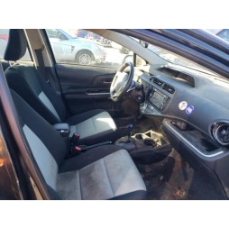 2016 TOYOTA PRIUS C