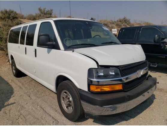 2019 CHEVROLET EXPRESS G3500 LT