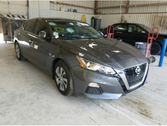 2020 NISSAN ALTIMA S