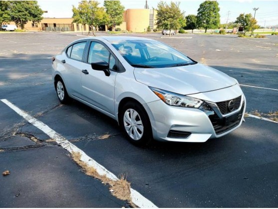 2020 NISSAN VERSA S