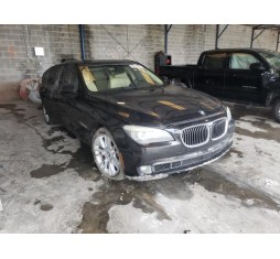 2011 BMW 750 XI