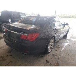 2011 BMW 750 XI