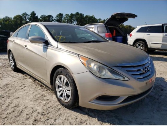 2011 HYUNDAI SONATA GLS