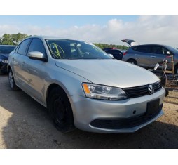 2011 VOLKSWAGEN JETTA SE