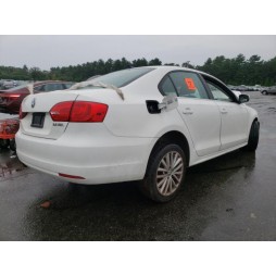 2011 VOLKSWAGEN JETTA SEL