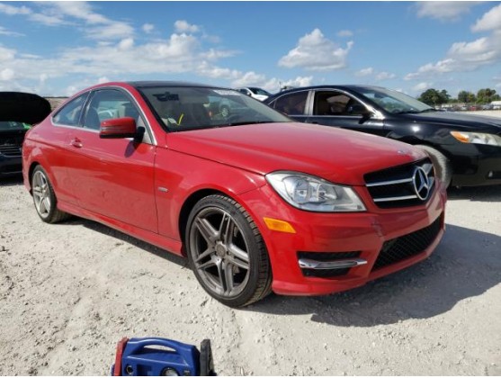 2012 MERCEDES-BENZ C 250