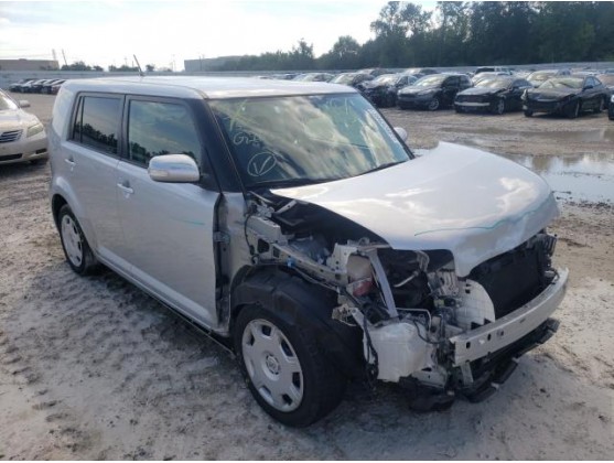 2012 TOYOTA SCION XB
