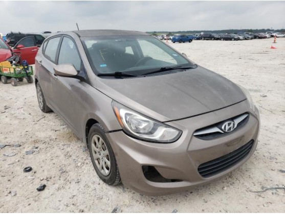 2013 HYUNDAI ACCENT GLS