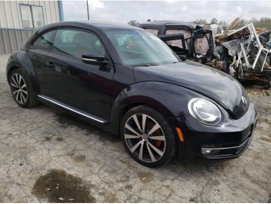 2013 VOLKSWAGEN BEETLE TURBO