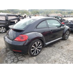 2013 VOLKSWAGEN BEETLE TURBO
