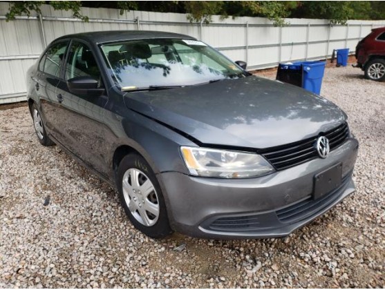 2013 VOLKSWAGEN JETTA BASE