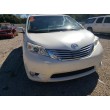 2014 TOYOTA SIENNA XLE