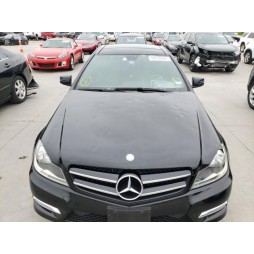 2015 MERCEDES-BENZ C 250