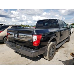 2016 NISSAN TITAN XD SL