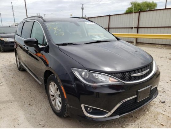 2017 CHRYSLER PACIFICA TOURING L